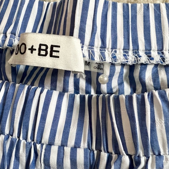 DO+BE | Blue Striped Off-Shoulder Top | size M - Picture 6 of 10